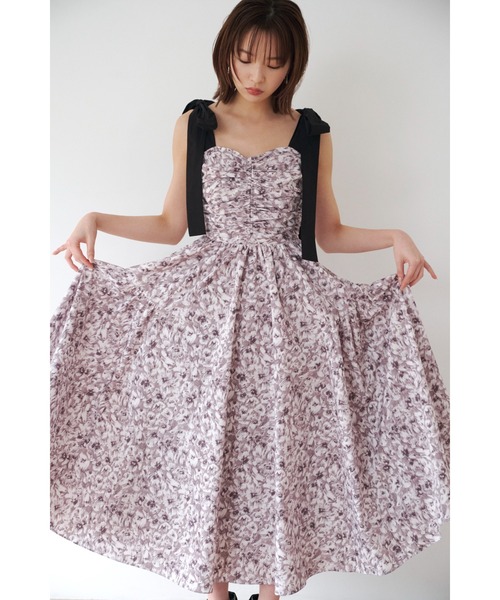 SNIDEL（スナイデル）の「ショルダーリボンフラワーワンピース