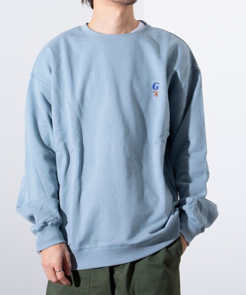 GLOSTER（グロスター）の「【GLOSTER/グロスター】ワンポイントロゴ G刺繍 クルーネックスウェット トレーナー（スウェット・メンズ・キナリ/サックスブルー/チャコールグレー/グレー・S/M/L）」の4枚目の写真