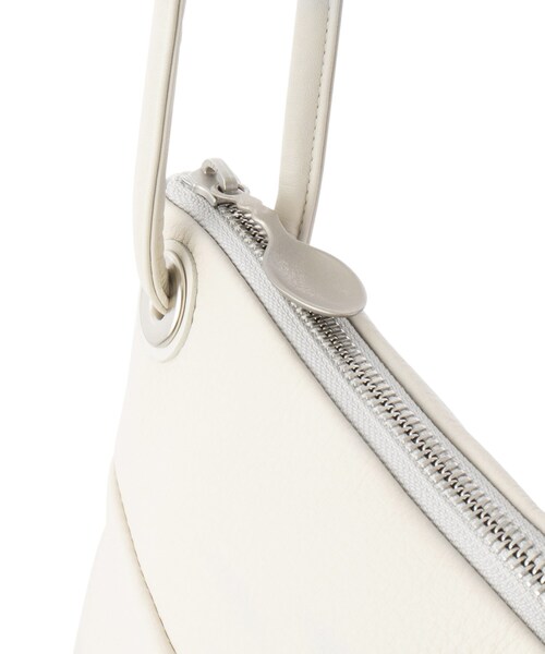HIROKO HAYASHI（ヒロコハヤシ）の「UNITO（ウニート）ショルダーバッグ（ショルダーバッグ・レディース・オフホワイト/ブラック・00）」の16枚目の写真