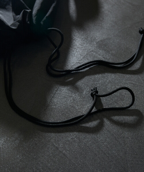 UMBRO(アンブロ)の「UMBRO/アンブロ 別注 Nylon Shoulder Bag/ナイロン ショルダーバック(ショルダーバッグ・メンズ・オフホワイト/ブラック/オリーブ/チャコールグレー/チェック/ベージュ系/グレー系・FREE)」の11枚目の写真