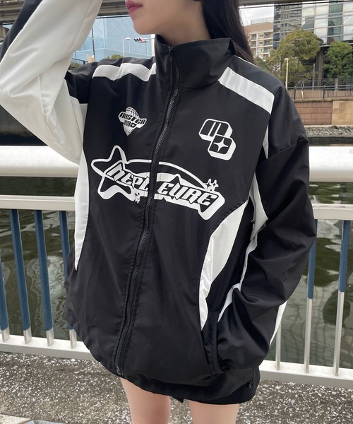 Figments(フィグメンツ)の「レーシングブルゾン(ジャージ・レディース・ブラック・FREE)」の1枚目の写真