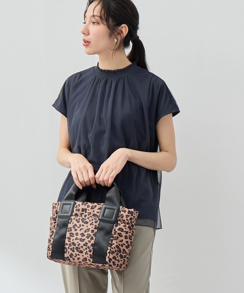 A/C DESIGN BY ALPHA CUBIC（エーシーデザインバイアルファキュービック）の「【EC別注】軽量2WAYトートバッグ【ショルダーストラップ付】（トートバッグ・レディース・ブラック/ベージュ/モカ/ネイビー/ライトグレー/ダークブラウン・フリー）」の19枚目の写真