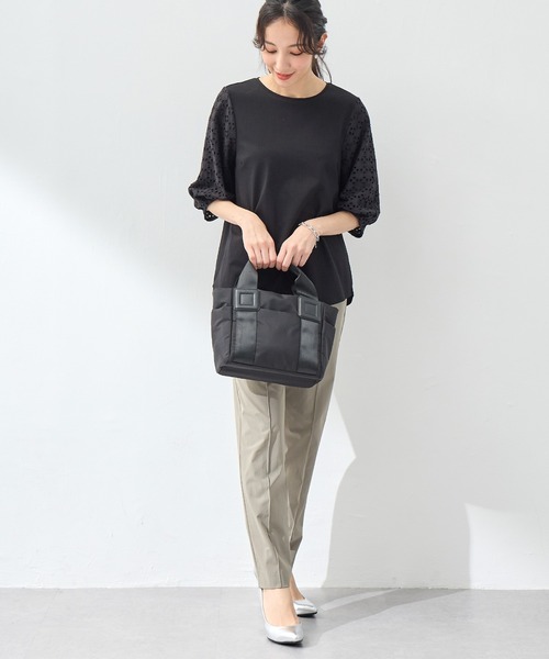 A/C DESIGN BY ALPHA CUBIC（エーシーデザインバイアルファキュービック）の「【EC別注】軽量2WAYトートバッグ【ショルダーストラップ付】（トートバッグ・レディース・ブラック/ベージュ/モカ/ネイビー/ライトグレー/ダークブラウン・フリー）」の16枚目の写真