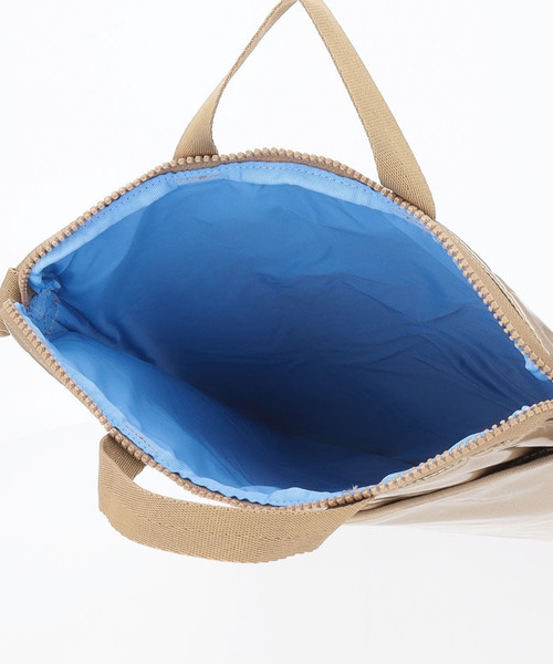 LeSportsac(レスポートサック)の「MOBILE SHOULDER BAG2 ヒトリップアラビアゴールド(ショルダーバッグ・レディース・ゴールド・FREE)」の6枚目の写真