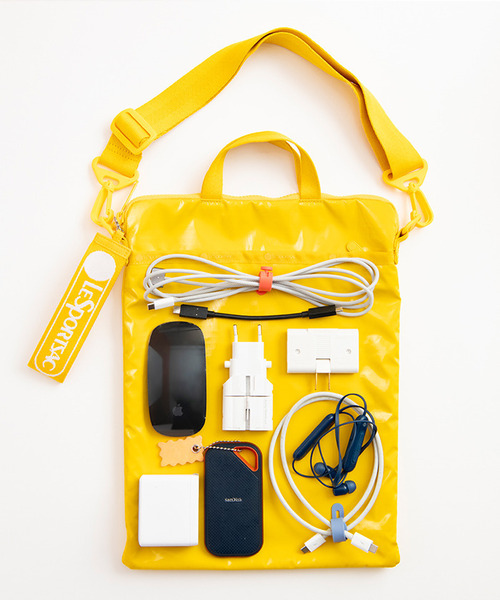 LeSportsac(レスポートサック)の「MOBILE SHOULDER BAG2 ヒトリップアラビアゴールド(ショルダーバッグ・レディース・ゴールド・FREE)」の10枚目の写真