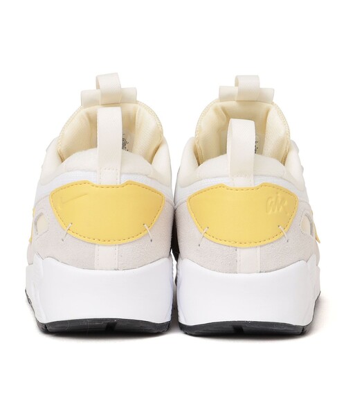 NIKE(ナイキ)の「NIKE:エア マックス 90 フューチュラ(スニーカー・レディース・イエロー・35/40/45/50/30)」の4枚目の写真