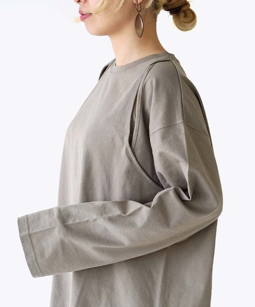 e-zakkamania stores(イーザッカマニアストアーズ)の「肩スリットデザイン ロングTシャツ(Tシャツ/カットソー・レディース・グレイッシュベージュ/ブラック・フリー)」の19枚目の写真