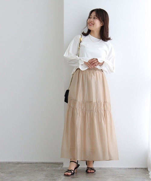 Pierrot(ピエロ)の「シャーリングギャザースカート(スカート・レディース・ベージュ/ブラック/ブラック系その他・L/M/PM)」の15枚目の写真