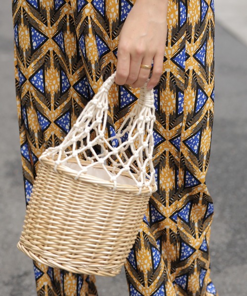 LEPSIM（レプシィム）の「ウィローマクラメコンビバッグ　112998（かごバッグ・レディース・オレンジ/アイボリー・ONE SIZE）」の3枚目の写真