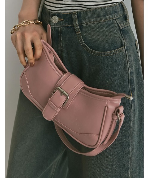 Re:EDIT（リエディ）の「[2024 SUMMER COLLECTION][森カンナさん着用]バックルベルトデザインハンドバッグ（ショルダーバッグ・レディース・シルバー/ピンク/キャメル/ホワイト/ブラック・FREE）」の4枚目の写真