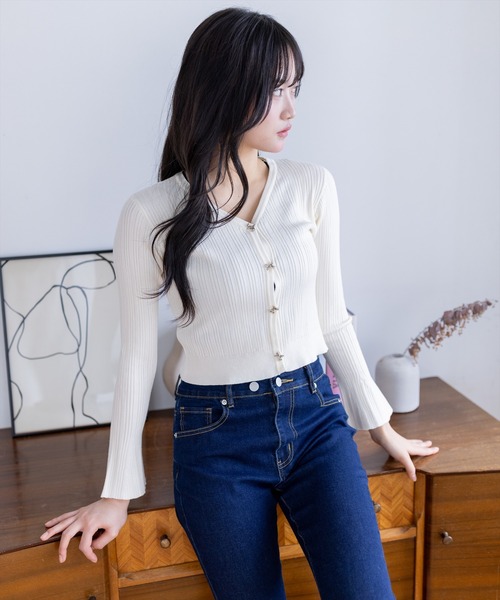 clear（クリア）の「《お気に入り数1万人突破》ミドルライズフレアデニムパンツ【低身長対応／サイズ展開あり】（デニムパンツ・レディース・ライトブルー/ブルー/ブラック/ブルー系その他/インディゴブルー・M/S/XS/PS）」の15枚目の写真