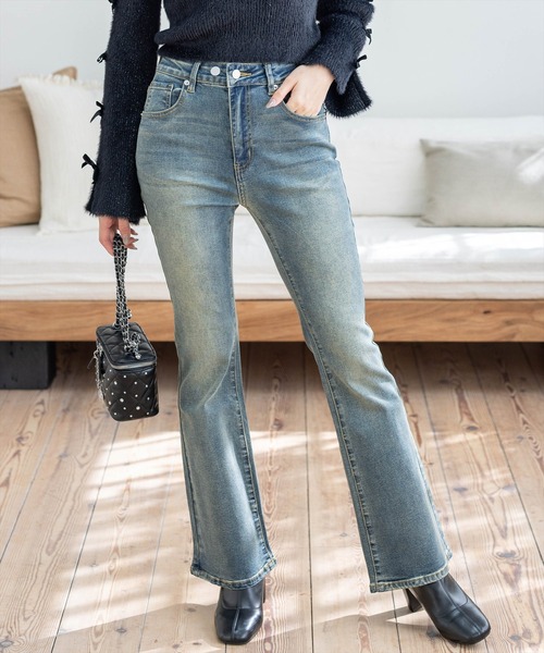 clear（クリア）の「《お気に入り数1万人突破》ミドルライズフレアデニムパンツ【低身長対応／サイズ展開あり】（デニムパンツ・レディース・ライトブルー/ブルー/ブラック/ブルー系その他/インディゴブルー・M/S/XS/PS）」の11枚目の写真