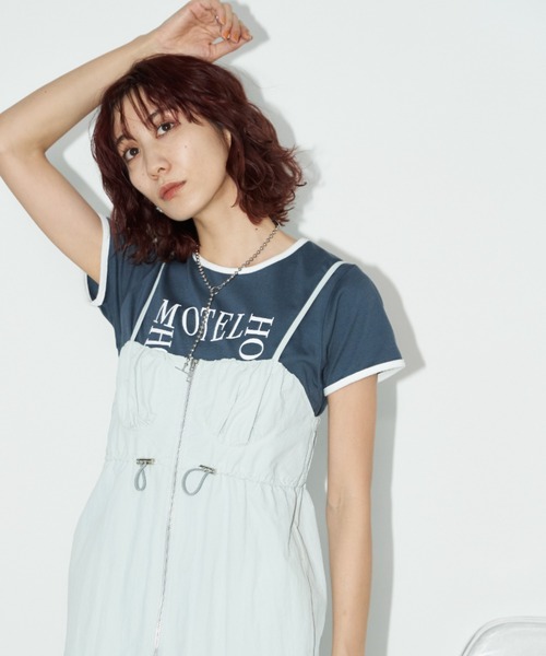 HOLIDAY ピンク レイヤードワンピース Auntie Rosa Holiday（アンティローザホリデー）の「フロントZIP