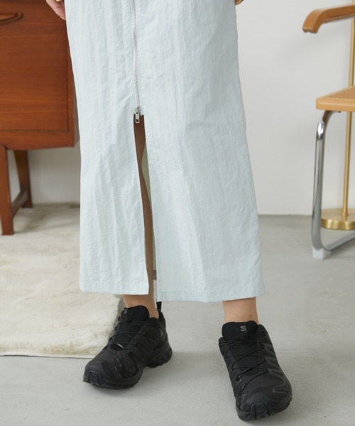 Auntie Rosa Holiday(アンティローザホリデー)の「フロントZIPビスチェレイヤードワンピース / サイズ展開あり(ワンピース・レディース・サックスブルー/ブラック・SMALL/MEDIUM)」の21枚目の写真