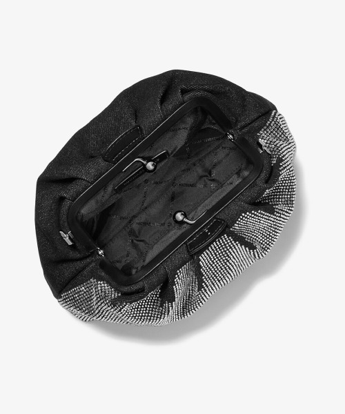 MICHAEL KORS（マイケルコース）の「NOLA チェーン クラッチ スモール（クラッチバッグ・レディース・ブラック・FREE）」の8枚目の写真