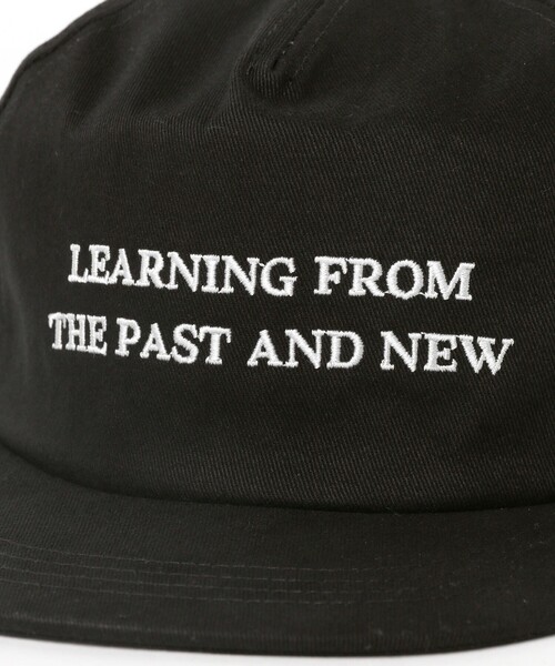 B:MING by BEAMS(ビーミングバイビームス)の「Message embroidery キャップ(キャップ・メンズ・レッド/ブラック/ネイビー・ONE SIZE)」の8枚目の写真