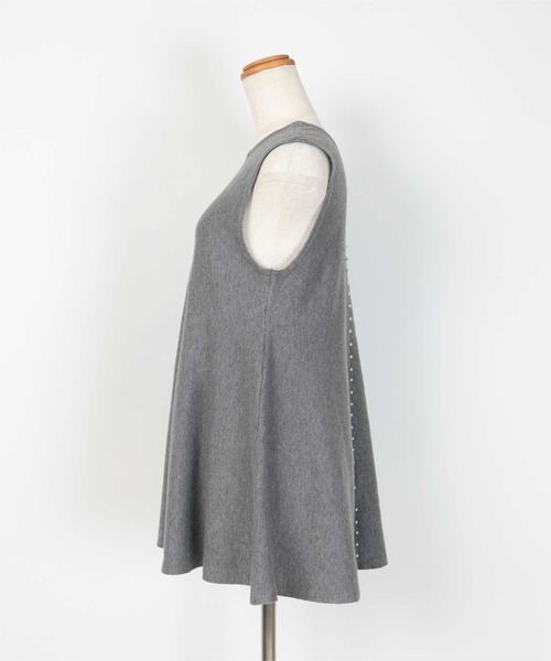 UR'S（ユアーズ）の「パールデザインペプラムニット（タンクトップ・レディース・ネイビー/グレー/ブラック・M/L/S）」の19枚目の写真