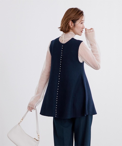 UR'S（ユアーズ）の「パールデザインペプラムニット（タンクトップ・レディース・ネイビー/グレー/ブラック・M/L/S）」の4枚目の写真