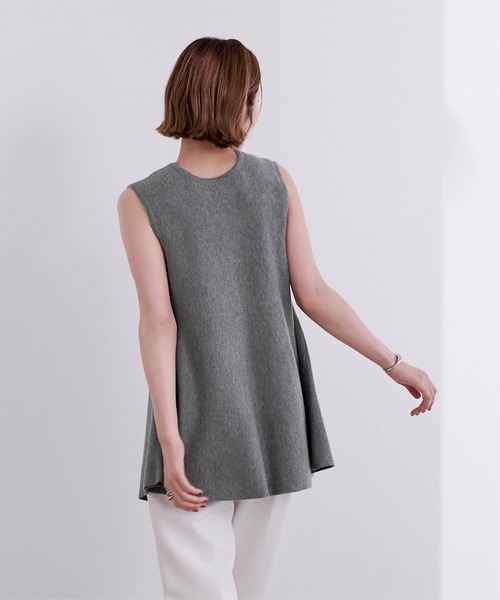 UR'S（ユアーズ）の「パールデザインペプラムニット（タンクトップ・レディース・ネイビー/グレー/ブラック・M/L/S）」の6枚目の写真