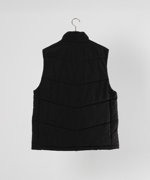 YOEL(ヨエル)の「YOEL - Nylon padded vest / ナイロンパデットベスト(ベスト・メンズ・テラコッタ/ブラック・MEDIUM/LARGE)」の4枚目の写真
