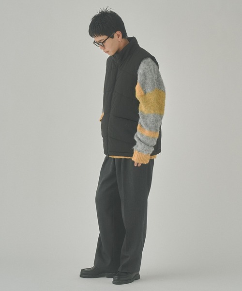 YOEL(ヨエル)の「YOEL - Nylon padded vest / ナイロンパデットベスト(ベスト・メンズ・テラコッタ/ブラック・MEDIUM/LARGE)」の16枚目の写真
