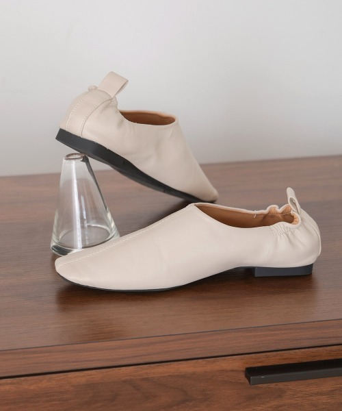 スクエアトゥシューズ（パンプス）｜Bab（バブ）