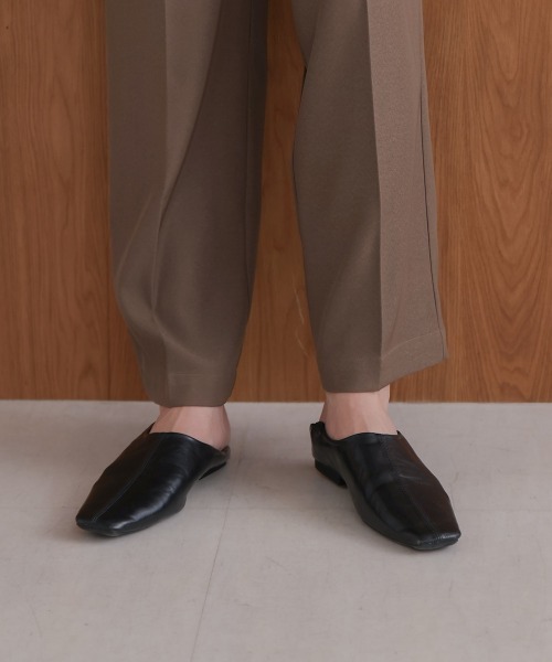 Bab（バブ）の「スクエアトゥシューズ（パンプス・レディース・アイボリー/ブラック/ブラウン・37/38）」の11枚目の写真