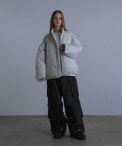 LILL（リル）の「【700フィルパワー】中綿ハイネックルーズスリーブパ