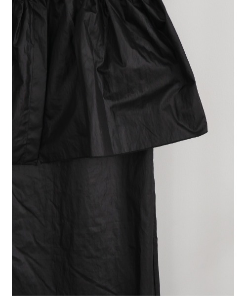 TRUNC(トランクエイティーエイト)の「3WAY Pearl Taffeta Skirt(スカート・レディース・ブラック/グレー・FREE)」の17枚目の写真