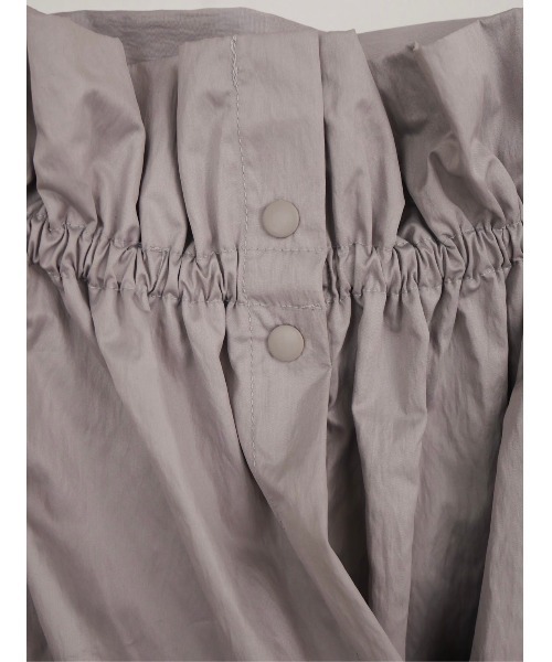TRUNC(トランクエイティーエイト)の「3WAY Pearl Taffeta Skirt(スカート・レディース・ブラック/グレー・FREE)」の11枚目の写真