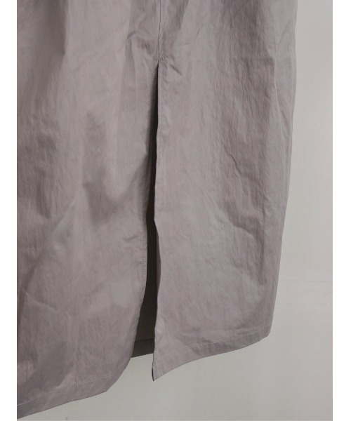 TRUNC(トランクエイティーエイト)の「3WAY Pearl Taffeta Skirt(スカート・レディース・ブラック/グレー・FREE)」の12枚目の写真