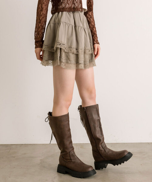 OLIVE des OLIVE(オリーブデオリーブ)の「【完売カラー再販開始!】裾レースティアードミニスカート(スカート・レディース・オフホワイト/チャコールグレー/グレイッシュベージュ・FREE)」の21枚目の写真