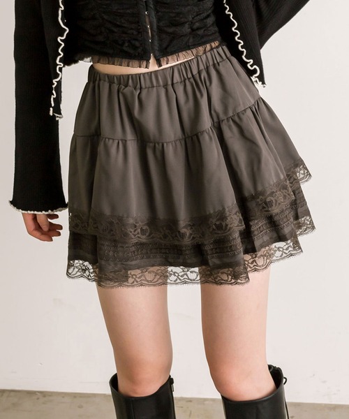 OLIVE des OLIVE(オリーブデオリーブ)の「【完売カラー再販開始!】裾レースティアードミニスカート(スカート・レディース・オフホワイト/チャコールグレー/グレイッシュベージュ・FREE)」の7枚目の写真