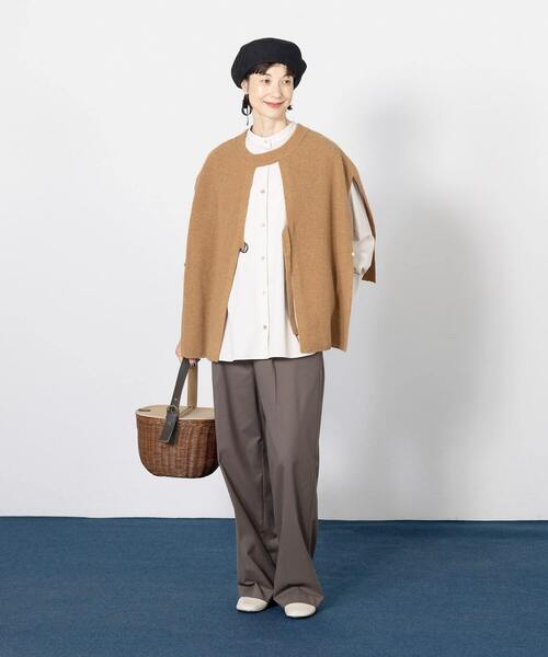 conges payes ADIEU TRISTESSE(コンジェ ペイエ アデュートリステス)の「香菜子さんコラボレーションシャツ(シャツ/ブラウス・レディース・グレイッシュベージュ/ブルー/ホワイト・38)」の18枚目の写真