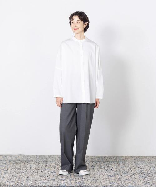 conges payes ADIEU TRISTESSE(コンジェ ペイエ アデュートリステス)の「香菜子さんコラボレーションシャツ(シャツ/ブラウス・レディース・グレイッシュベージュ/ブルー/ホワイト・38)」の2枚目の写真