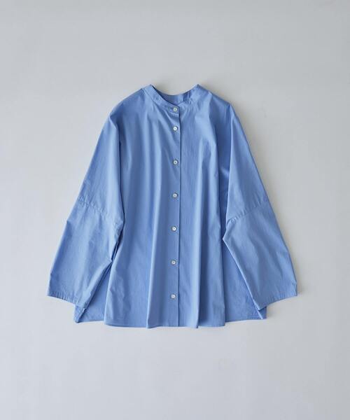 conges payes ADIEU TRISTESSE(コンジェ ペイエ アデュートリステス)の「香菜子さんコラボレーションシャツ(シャツ/ブラウス・レディース・グレイッシュベージュ/ブルー/ホワイト・38)」の6枚目の写真