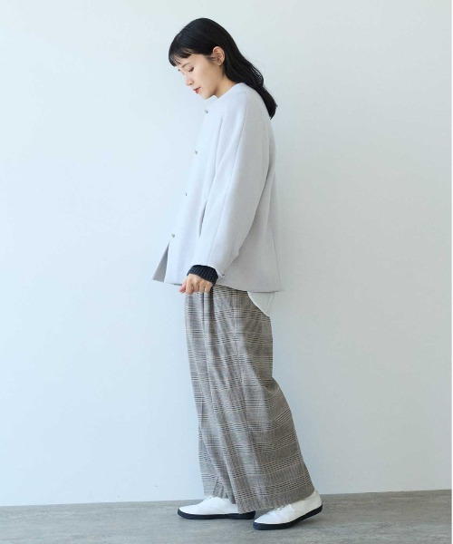 yuni（ユニ　）の「△super110 綾2重織ボトルネックコート（ノーカラージャケット・レディース・ブラック/グレー/ネイビー/ブラウン・FREE）」の8枚目の写真