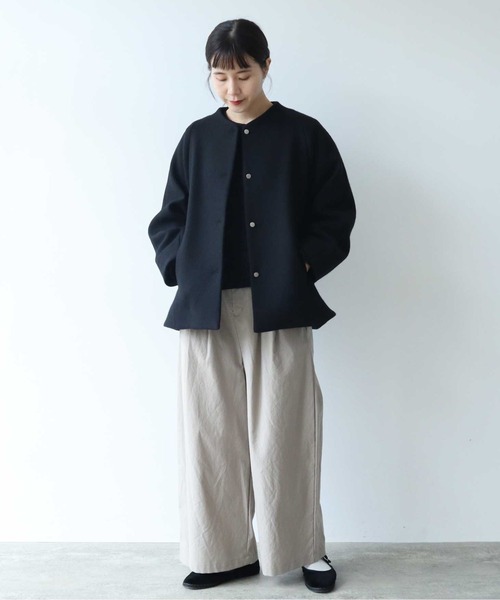 yuni（ユニ　）の「△super110 綾2重織ボトルネックコート（ノーカラージャケット・レディース・ブラック/グレー/ネイビー/ブラウン・FREE）」の12枚目の写真