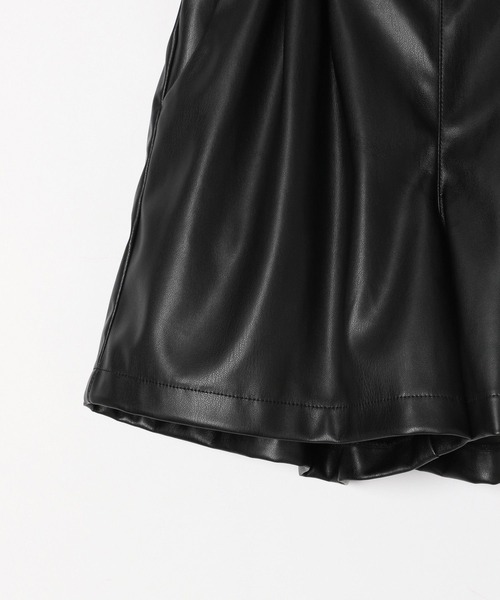 GLOBAL WORK（グローバルワーク）の「フェイクレザーショートパンツ/142648（その他パンツ・キッズ・ブラック系その他・120cm/130cm/140cm/150cm/160cm）」の6枚目の写真