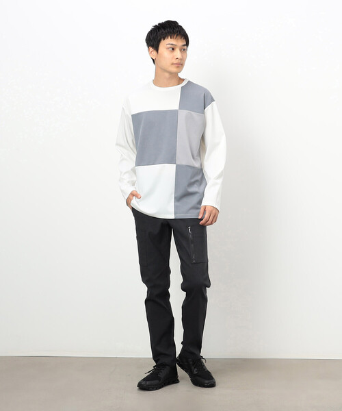 COMME CA ISM(コムサイズム)の「カラーブロック パッチワーク クルーネックTシャツ(長袖)(Tシャツ/カットソー・メンズ・ベージュ/ホワイト/ブラック・LARGE/MEDIUM)」の4枚目の写真