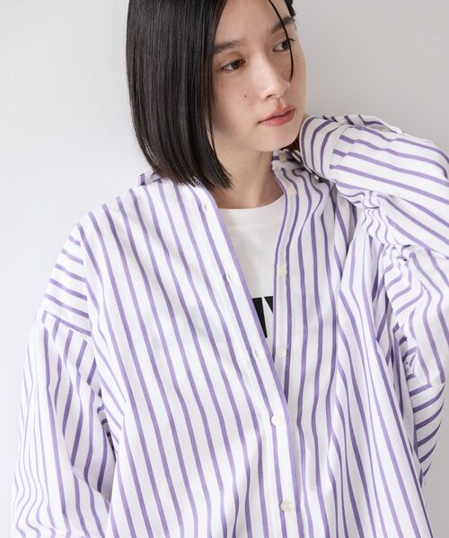 AMERICAN HOLIC(アメリカンホリック)の「イージーケアブロードシャツ(シャツ/ブラウス・レディース・オフホワイト/サックスブルー/ブルー系その他7/ブラック系その他2/ストライプ・M/L)」の10枚目の写真