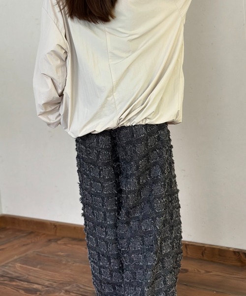 Per sist ence（パーシエンス）の「ナイロンVネックプリントプルオーバー（Tシャツ/カットソー・レディース・グレー/ブラック/アイボリー・FREE）」の11枚目の写真