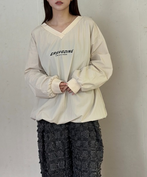 Per sist ence（パーシエンス）の「ナイロンVネックプリントプルオーバー（Tシャツ/カットソー・レディース・グレー/ブラック/アイボリー・FREE）」の19枚目の写真