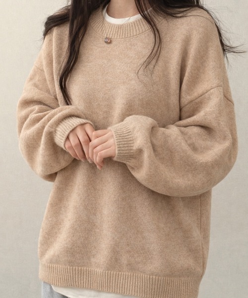 Teem Store(チームストア)の「【新仕様】万能ラウンドネック 柔らかいシンプルルーズニット マシュマロニット(ニット/セーター・レディース・ブラック/ブラウン/ピンク/ベージュ/ホワイト/ワインレッド/ダークグレー・F)」の5枚目の写真