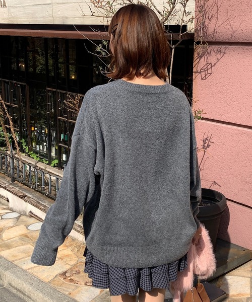 Teem Store(チームストア)の「【新仕様】万能ラウンドネック 柔らかいシンプルルーズニット マシュマロニット(ニット/セーター・レディース・ブラック/ブラウン/ピンク/ベージュ/ホワイト/ワインレッド/ダークグレー・F)」の22枚目の写真