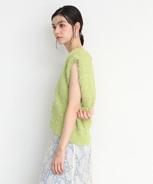 THE SHOP TK (ザ ショップ ティーケー )の「◆【ヒルナンデス!で紹介】Vネックフェザーベスト/洗える(ベスト・レディース・スミクロ/スモーキーグリーン系/ナチュラル・99)」の13枚目の写真