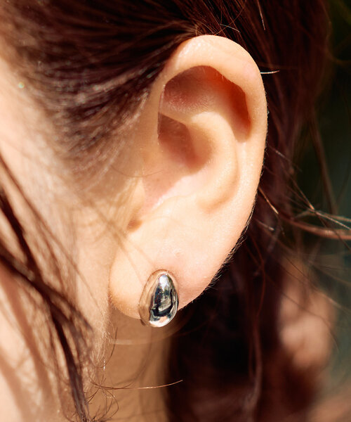 un dix cors（アンディコール）の「メタルドロップシリコンイヤリング（イヤリング・レディース・シルバー/ゴールド・FREE）」の18枚目の写真