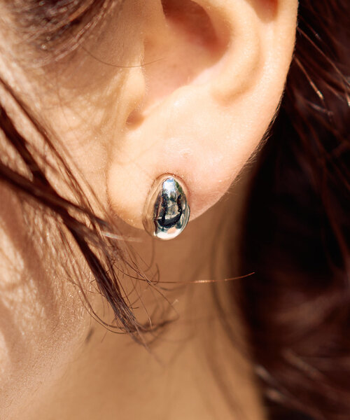 un dix cors（アンディコール）の「メタルドロップシリコンイヤリング（イヤリング・レディース・シルバー/ゴールド・FREE）」の19枚目の写真