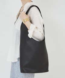 IOMMI（イオミ）の「【WEB限定】【IOMMI/アイオミ】ショルダーバッグ（ショルダーバッグ）」