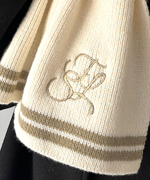 美品22AW OUAT ニット マフラー ストール スカーフ1224N▲ セール】柔らか暖か。上品なロゴ刺繍入りラインニットマフラー